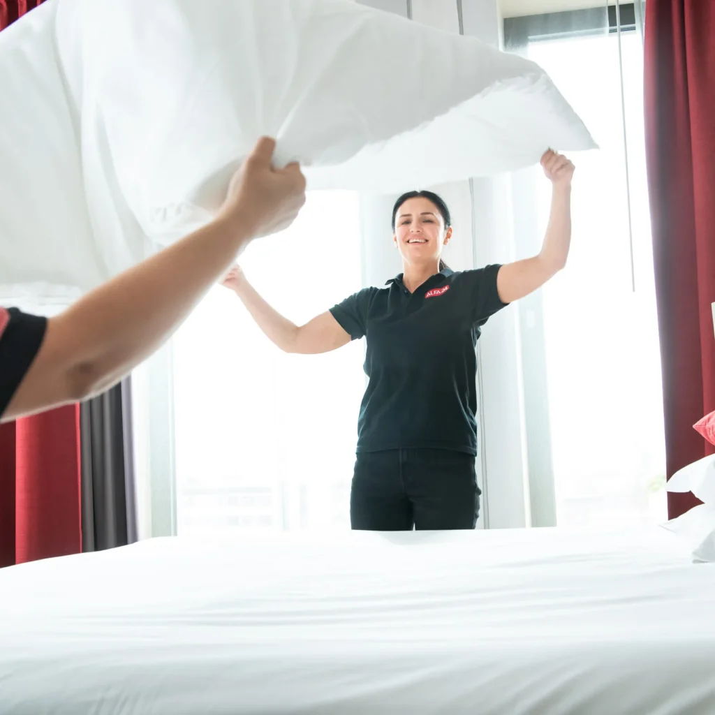 Seit 1997 Ihr etablierter Partner für professionelle Hotelreinigung